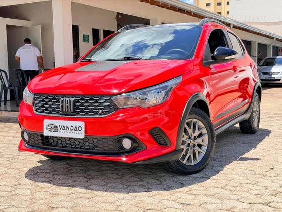 FIAT ARGO 1.3 FIREFLY FLEX TREKKING MANUAL FIAT ARGO 1.3 FIREFLY FLEX TREKKING MANUAL